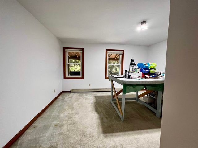 10 Castle Lane, Westford, VT 05494