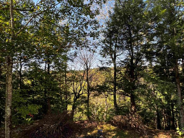 10 Castle Lane, Westford, VT 05494