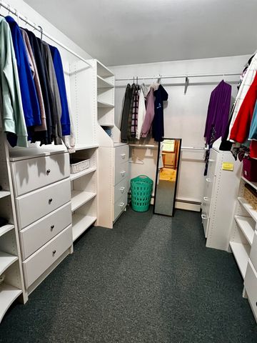 10 Castle Lane, Westford, VT 05494