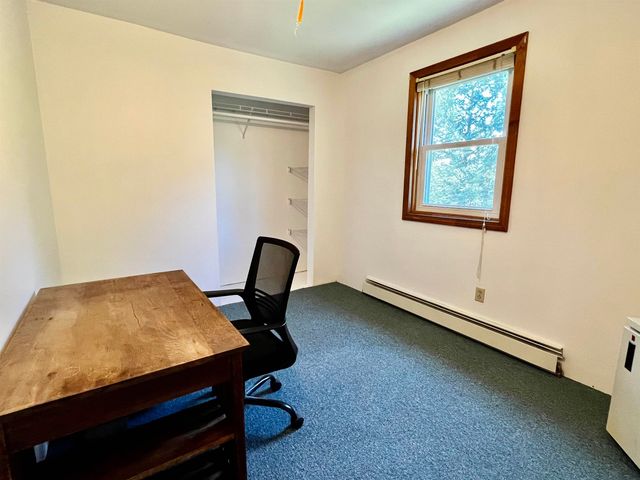 10 Castle Lane, Westford, VT 05494