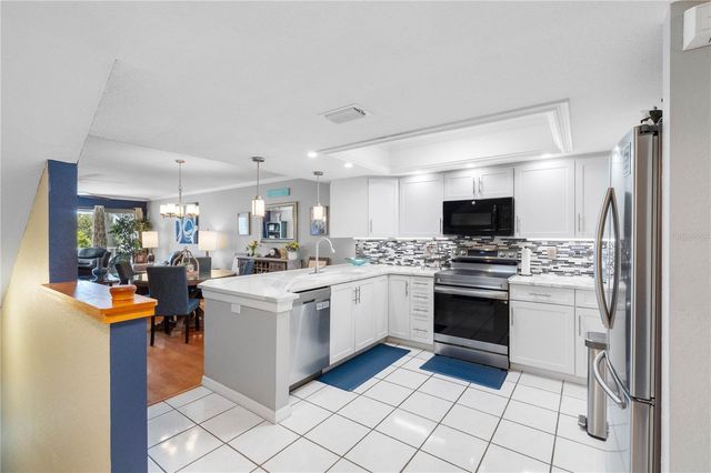 14714 SEMINOLE TRAIL, Seminole, FL 33776
