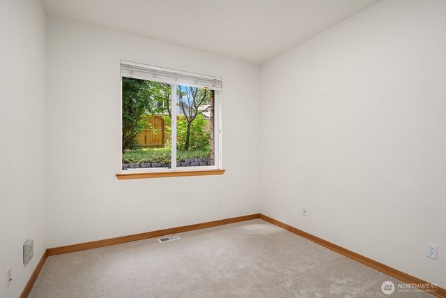 20321 128th Place NE, Woodinville, WA 98072