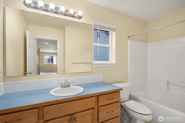 20321 128th Place NE, Woodinville, WA 98072