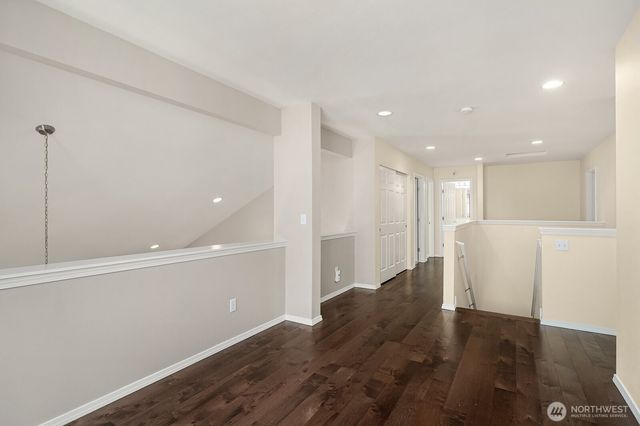 20321 128th Place NE, Woodinville, WA 98072