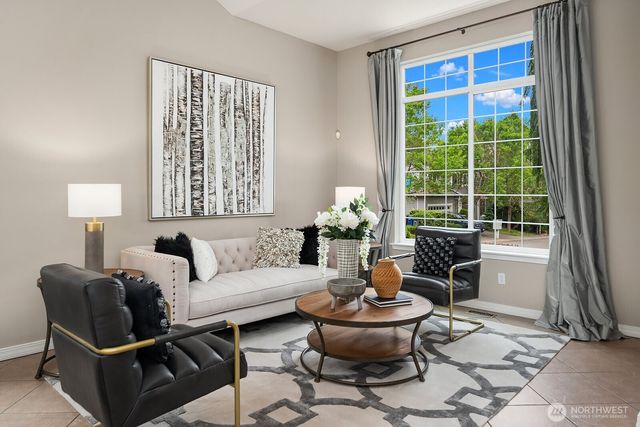 20321 128th Place NE, Woodinville, WA 98072