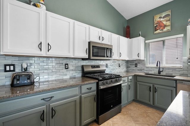 2480 SE Springtree Place, Stuart, FL 34997