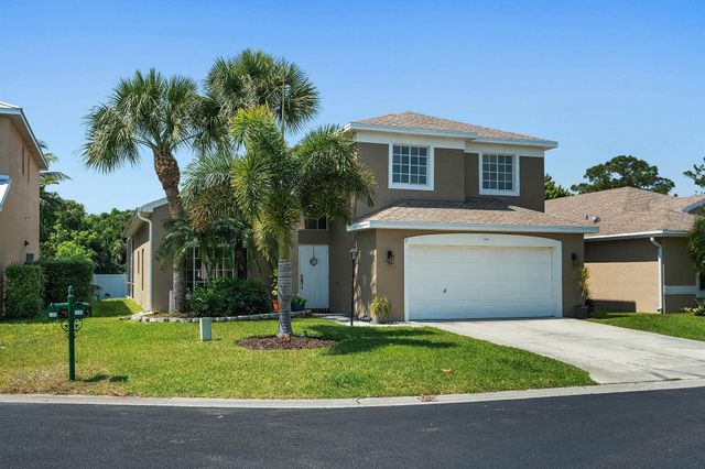 2480 SE Springtree Place, Stuart, FL 34997