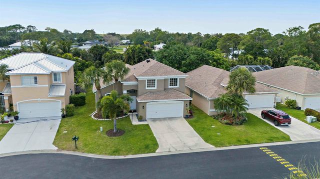2480 SE Springtree Place, Stuart, FL 34997