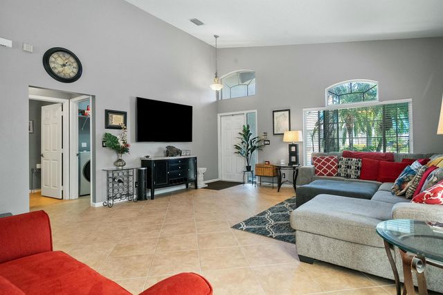2480 SE Springtree Place, Stuart, FL 34997