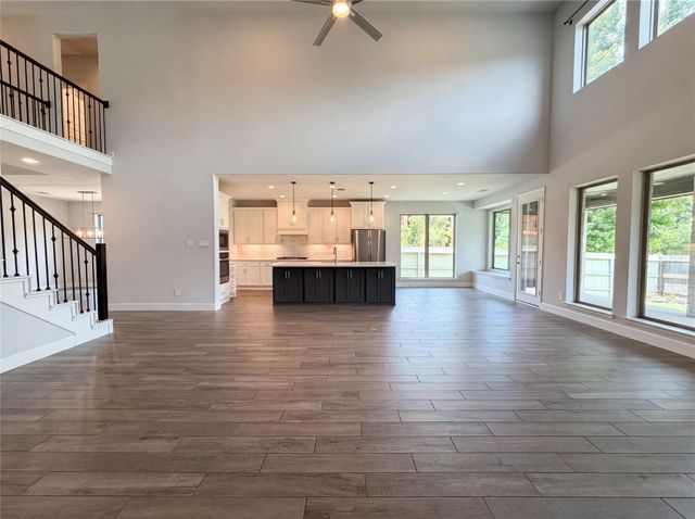 15418 Legacy Park Way, Pinehurst, TX 77362