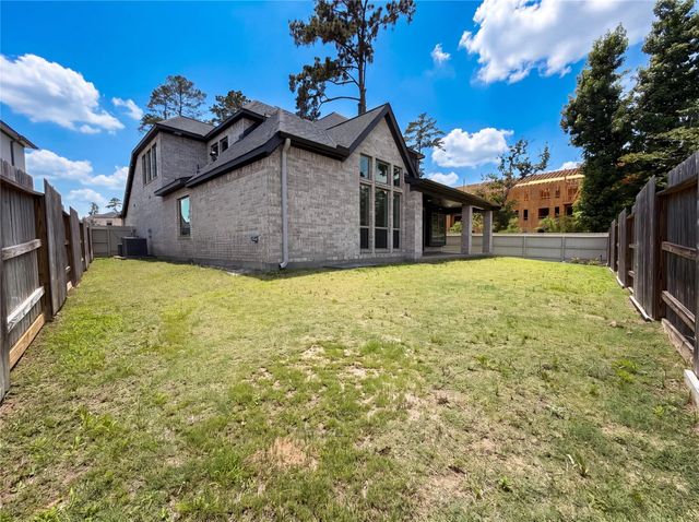 15418 Legacy Park Way, Pinehurst, TX 77362
