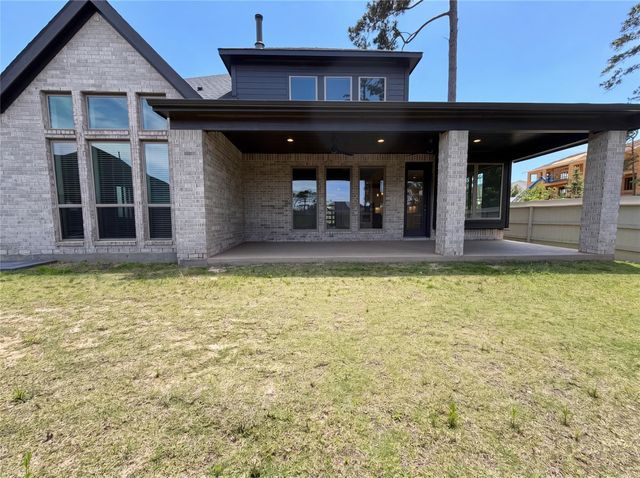 15418 Legacy Park Way, Pinehurst, TX 77362