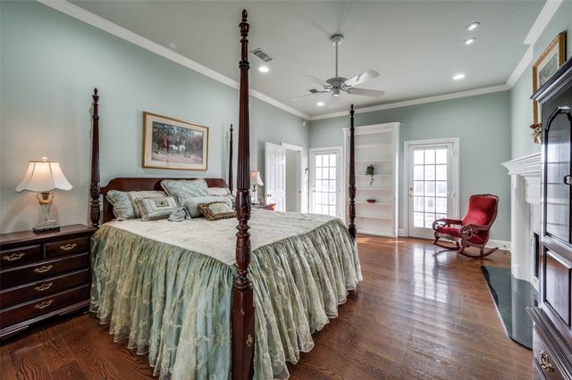 1827 Dr Sanders Road, Aubrey, TX 76227