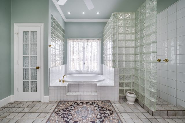 1827 Dr Sanders Road, Aubrey, TX 76227