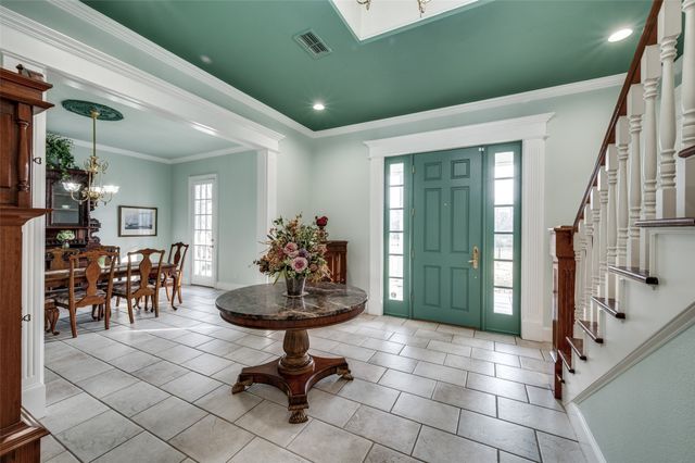 1827 Dr Sanders Road, Aubrey, TX 76227