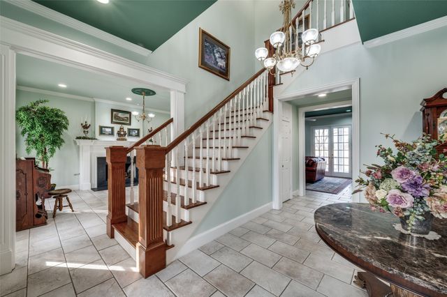 1827 Dr Sanders Road, Aubrey, TX 76227