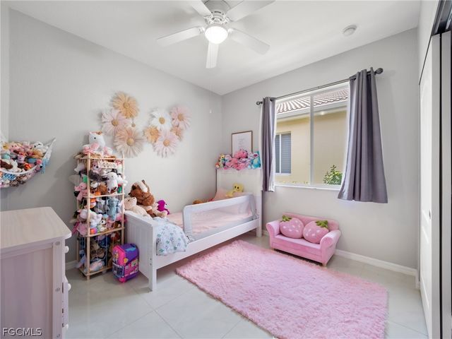 15620 Laguna Hills DR, Fort Myers, FL 33908