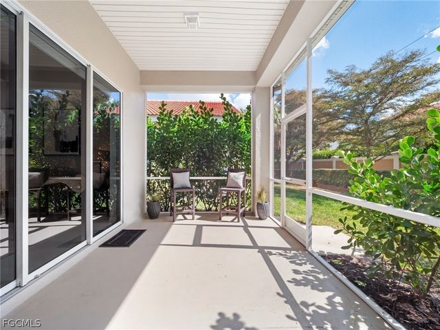 15620 Laguna Hills DR, Fort Myers, FL 33908