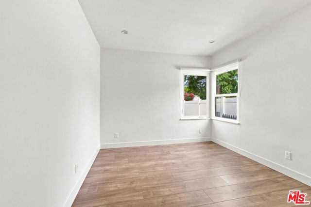 6328 Camellia Avenue, Los Angeles, CA 91606