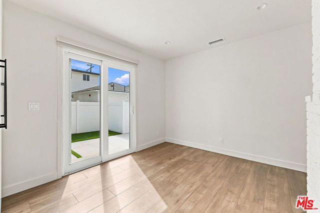 6328 Camellia Avenue, Los Angeles, CA 91606