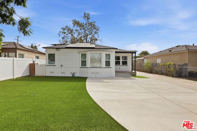 6328 Camellia Avenue, Los Angeles, CA 91606