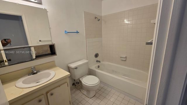 13950 NE 4th Ave AA, Miami, FL 33161