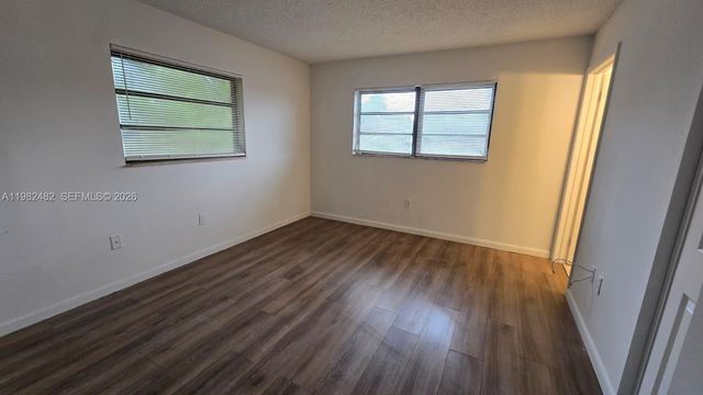 13950 NE 4th Ave AA, Miami, FL 33161