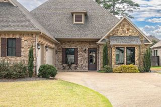 260 Arlington Park Drive, Hot Springs, AR 71901
