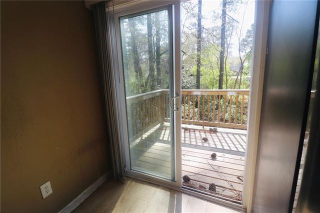 948 Lake Drive Court, Stone Mountain, GA 30088