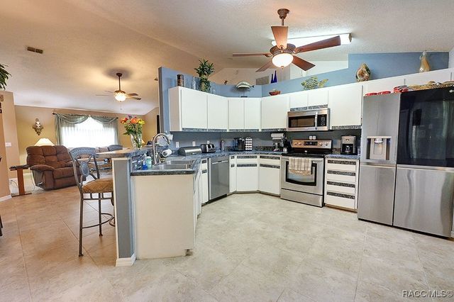 222 W Inverness Boulevard, Inverness, FL 34452