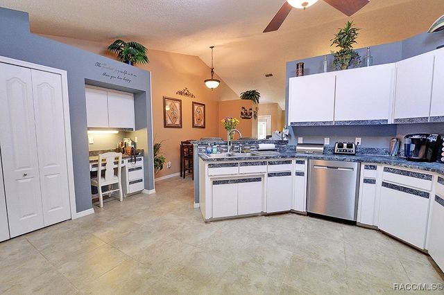 222 W Inverness Boulevard, Inverness, FL 34452