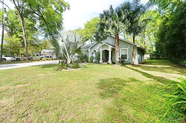 222 W Inverness Boulevard, Inverness, FL 34452
