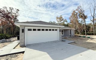 120 GUAVA PASS, Ocklawaha, FL 32179