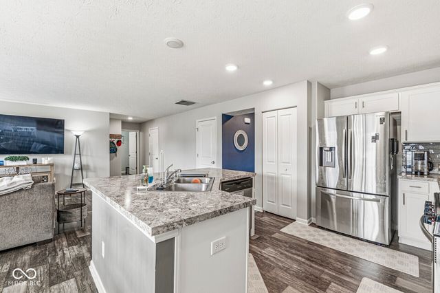 4449 Averly Park Circle, Indianapolis, IN 46237