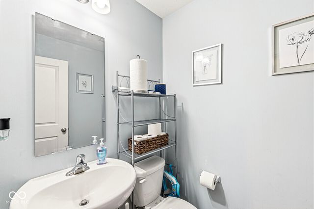4449 Averly Park Circle, Indianapolis, IN 46237
