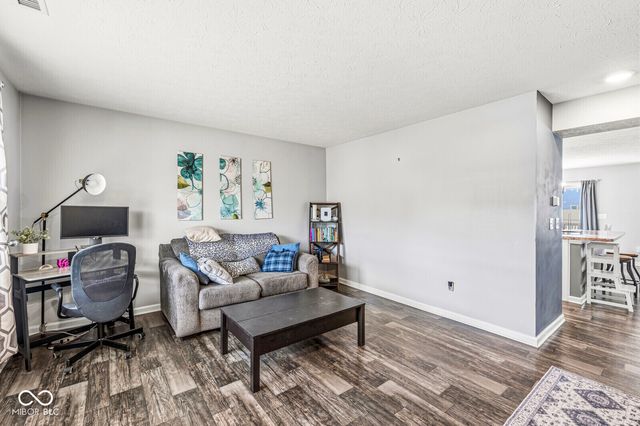 4449 Averly Park Circle, Indianapolis, IN 46237