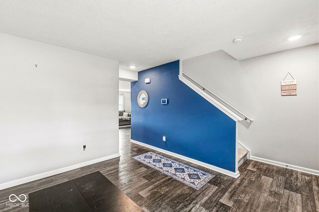 4449 Averly Park Circle, Indianapolis, IN 46237