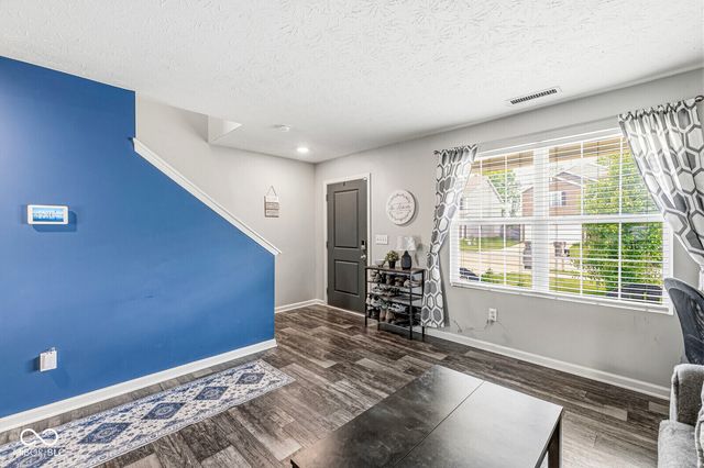 4449 Averly Park Circle, Indianapolis, IN 46237