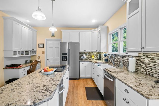 2961 W RIDLEY WOOD ST, Columbia, MO 65203
