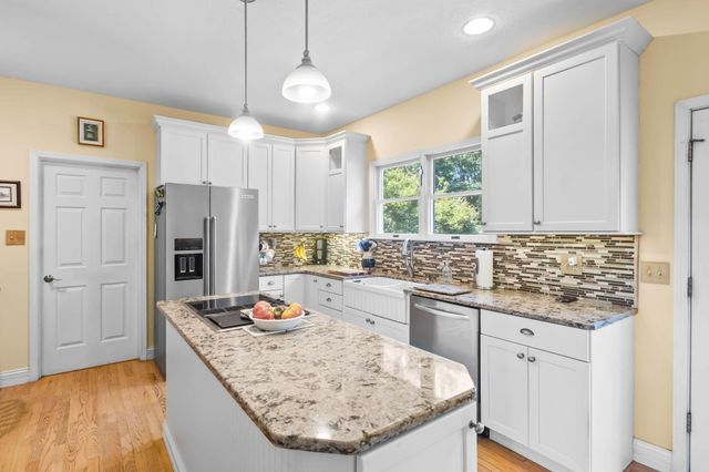 2961 W RIDLEY WOOD ST, Columbia, MO 65203