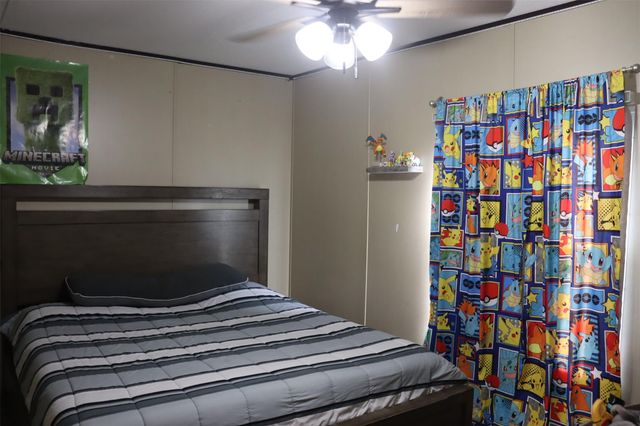 132 Kiowa Court, Rosharon, TX 77583