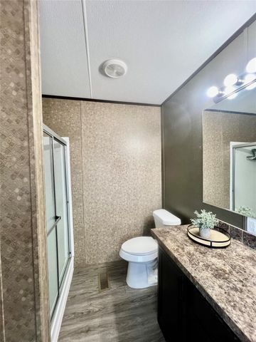 132 Kiowa Court, Rosharon, TX 77583