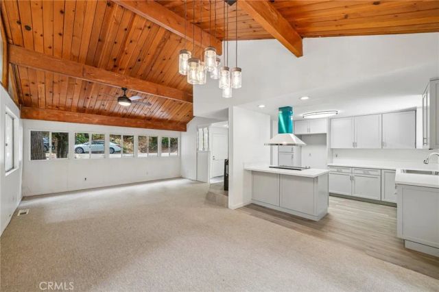 24978 Faulhorn, Crestline, CA 92325