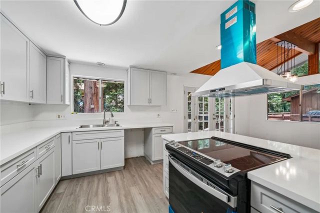 24978 Faulhorn, Crestline, CA 92325