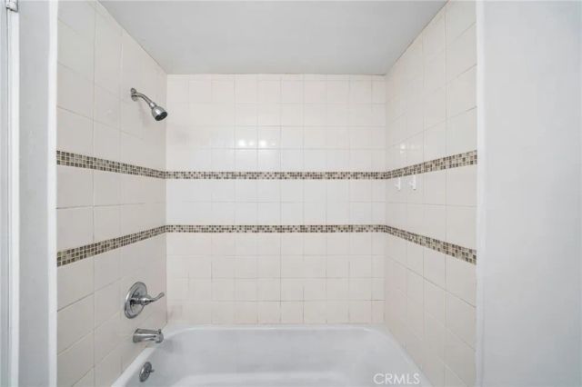 24978 Faulhorn, Crestline, CA 92325