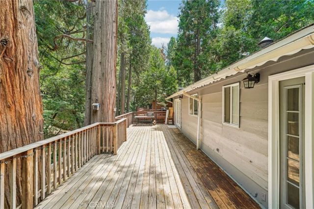 24978 Faulhorn, Crestline, CA 92325