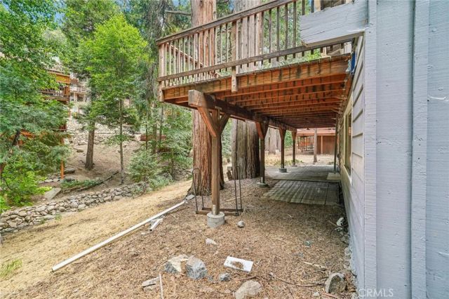 24978 Faulhorn, Crestline, CA 92325