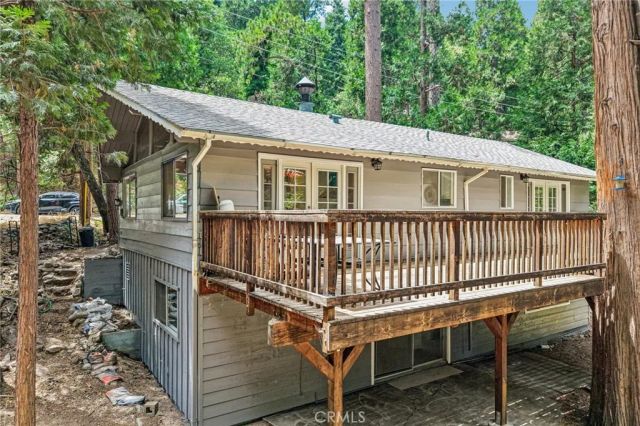 24978 Faulhorn, Crestline, CA 92325