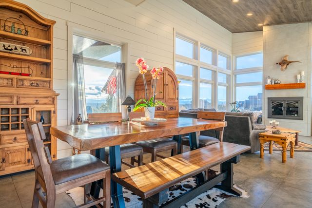 15660 SW Rangeland Drive, Powell Butte, OR 97753