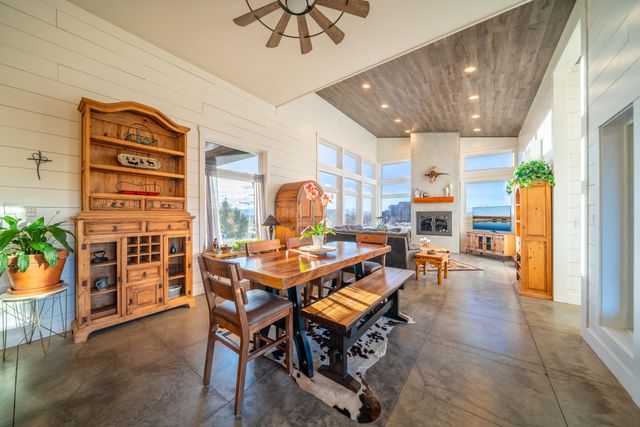 15660 SW Rangeland Drive, Powell Butte, OR 97753